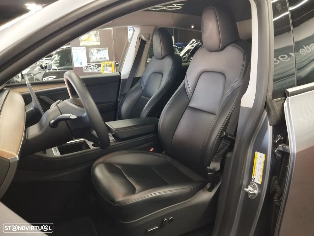 Tesla Model Y Long Range Tração Integral - 22