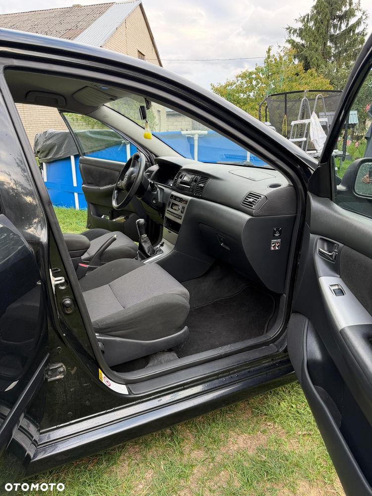 Toyota Corolla 1.4 D-4D - 4