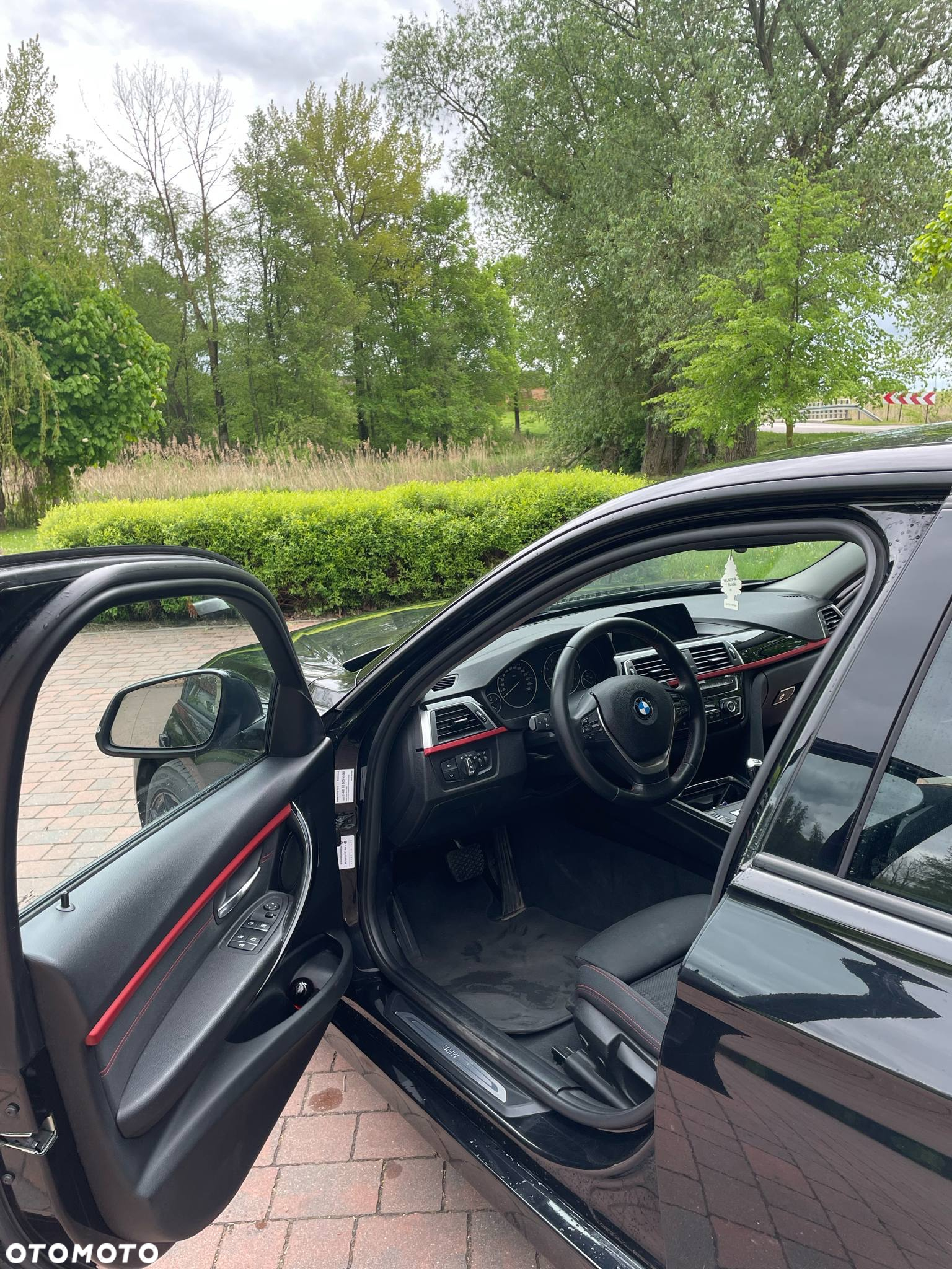 BMW Seria 3 318d Luxury Line - 8
