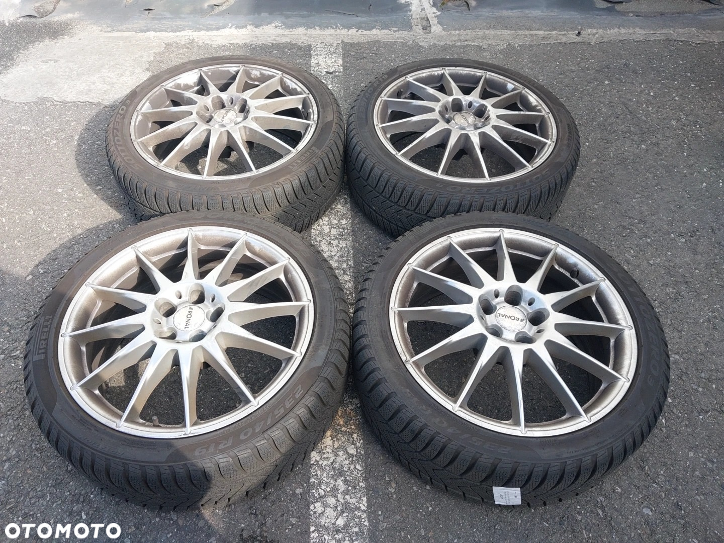 Audi RS4 Avant S tronic - 27