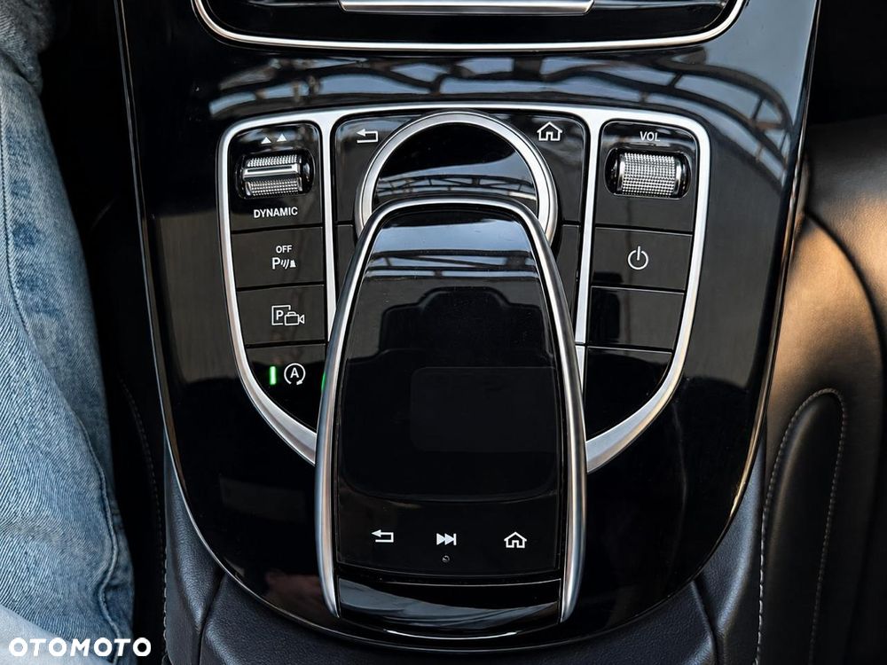 Mercedes-Benz CLS 300 d 9G-TRONIC AMG Line - 9