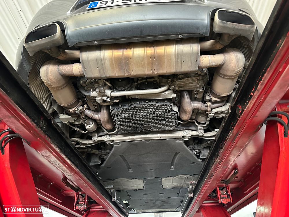 Porsche 911 (991) - 20