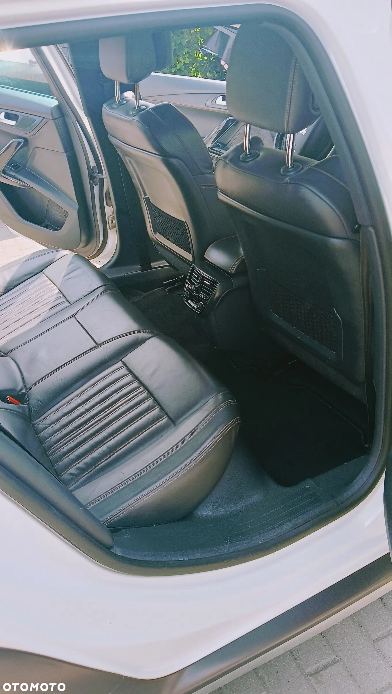 Peugeot 508 RXH 2.0 HDi HYbrid4 - 9
