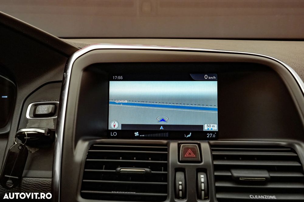 Volvo XC 60 - 22