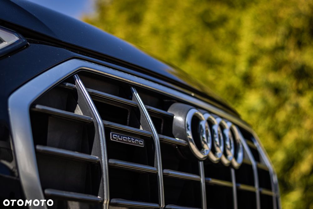 Audi Q5 TFSI 150 kW S tronic edition one mythosschwarz - 7