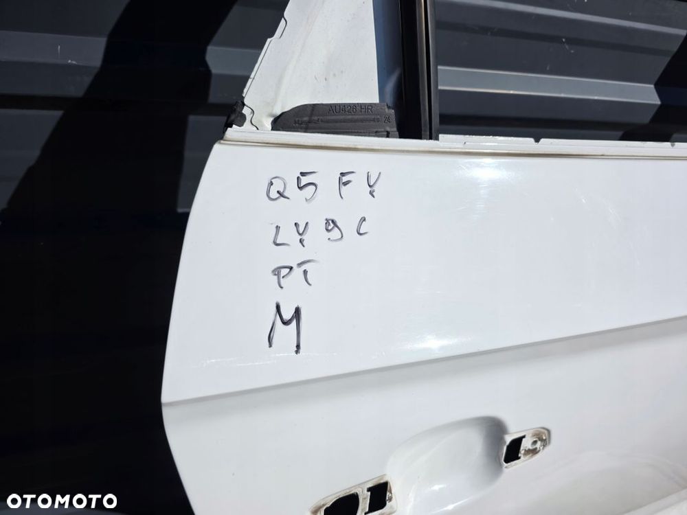 DRZWI PRAWY TYŁ AUDI Q5 FY 80A LY9C - 12