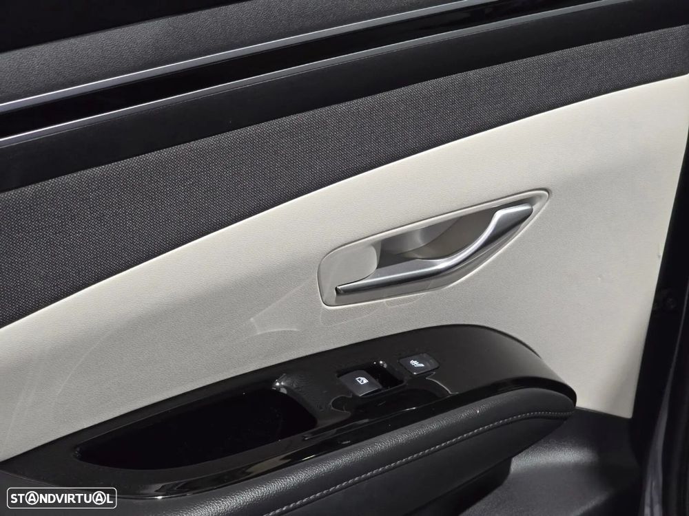 Hyundai Tucson 1.6 T-GDI PHEV Vanguard - 52