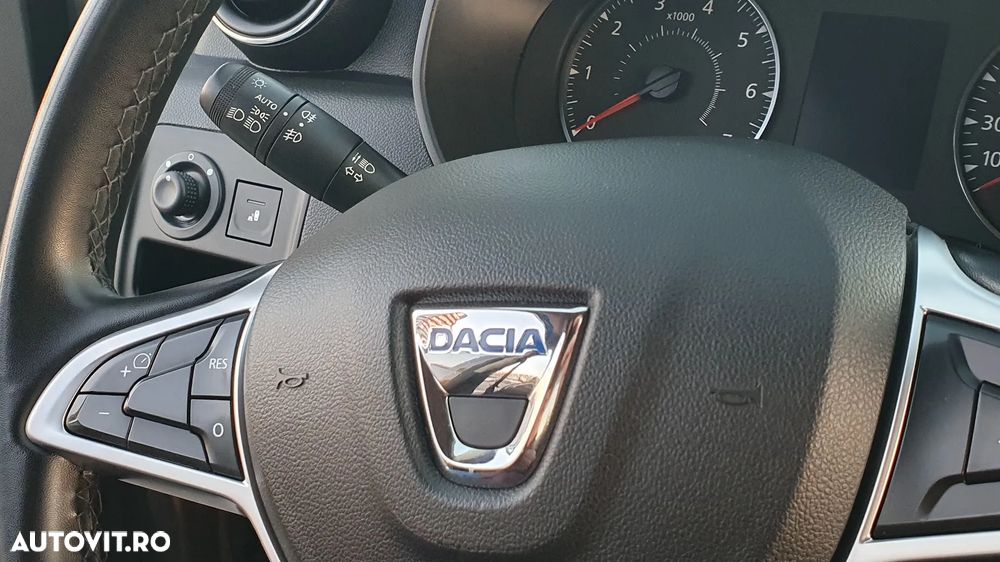 Dacia Duster Blue dCi 115 4WD Prestige - 16