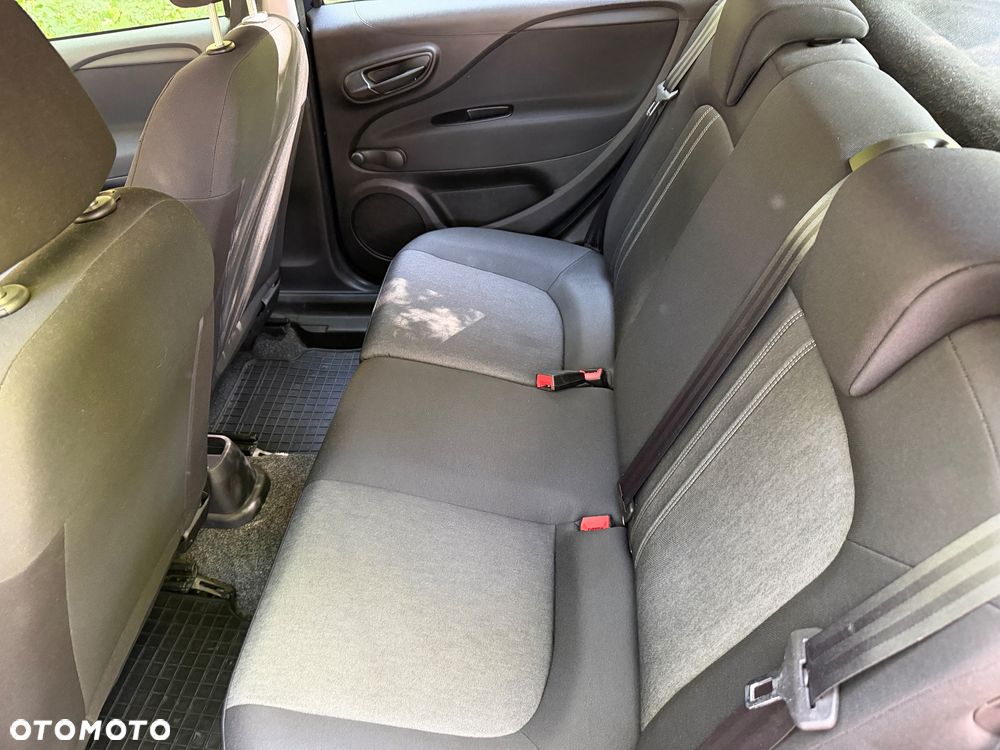 Fiat Punto 1.4 Easy S&S Euro6 - 12