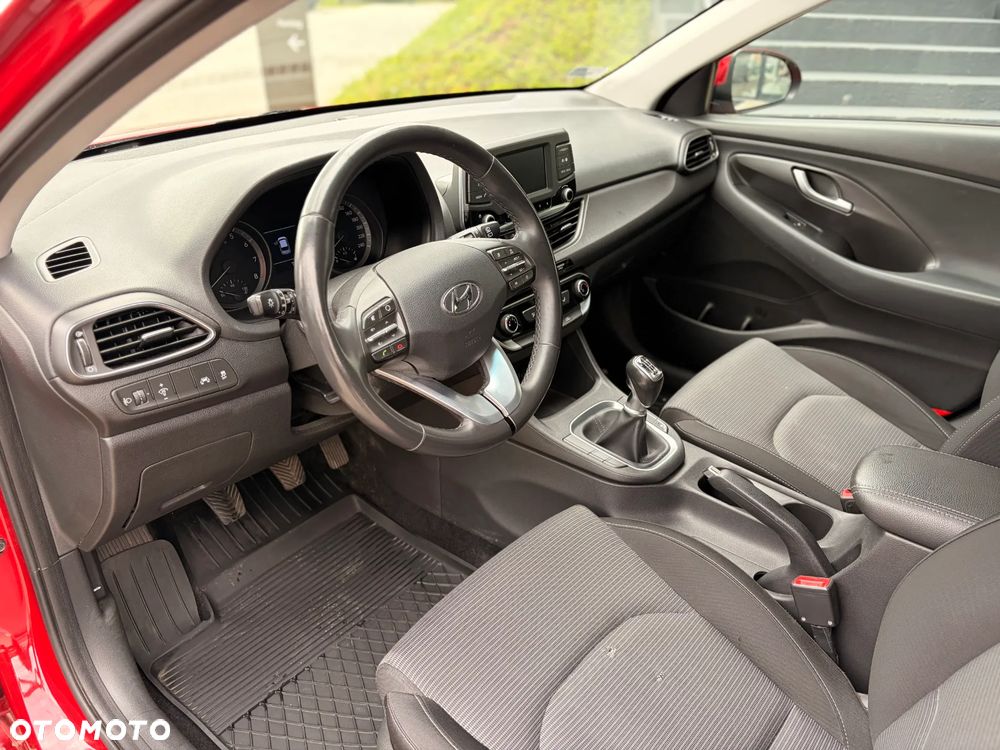 Hyundai i30 1.4 Comfort - 19