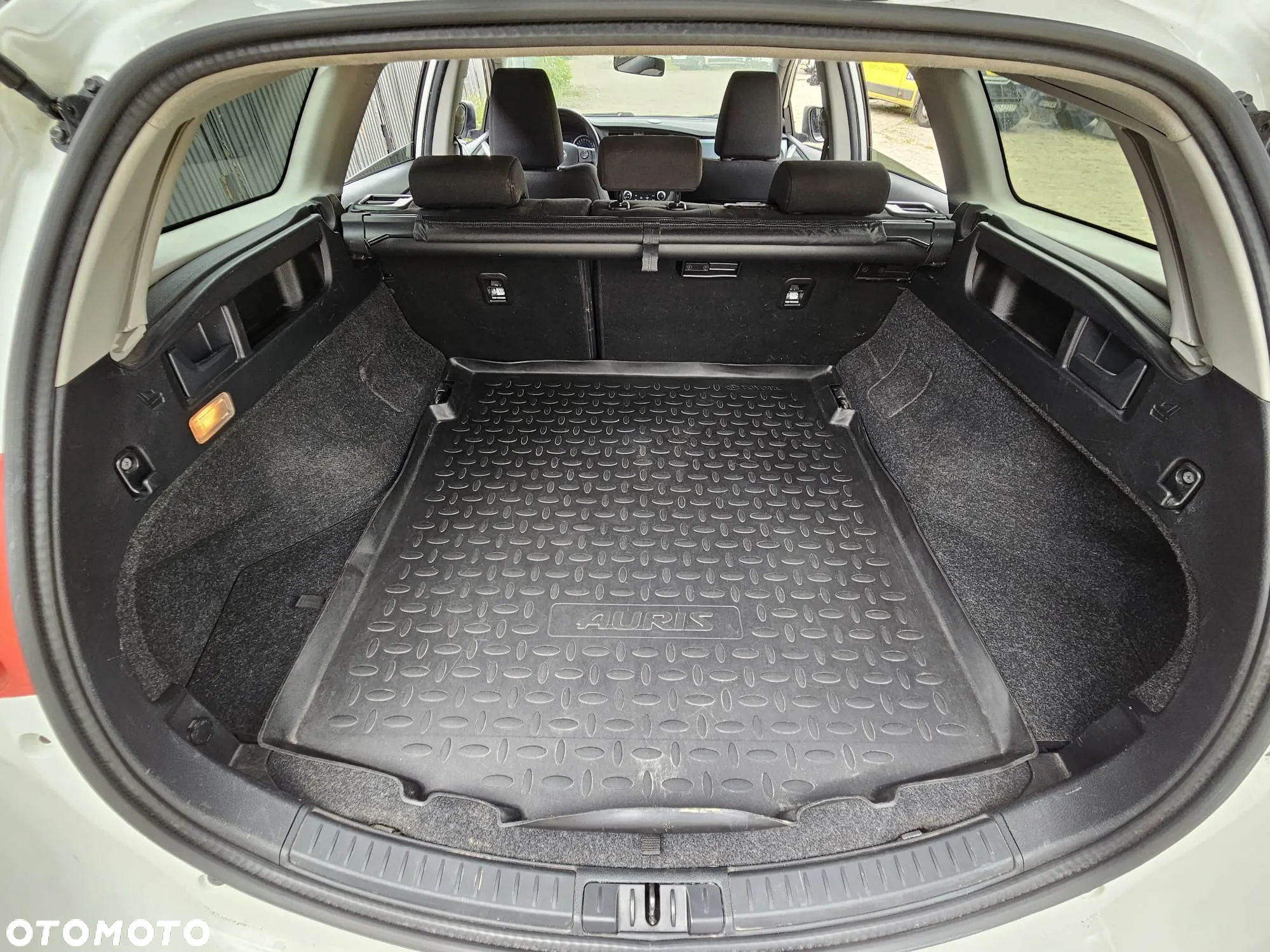 Toyota Auris 1.8 VVT-i Hybrid Automatik Edition S+ - 18