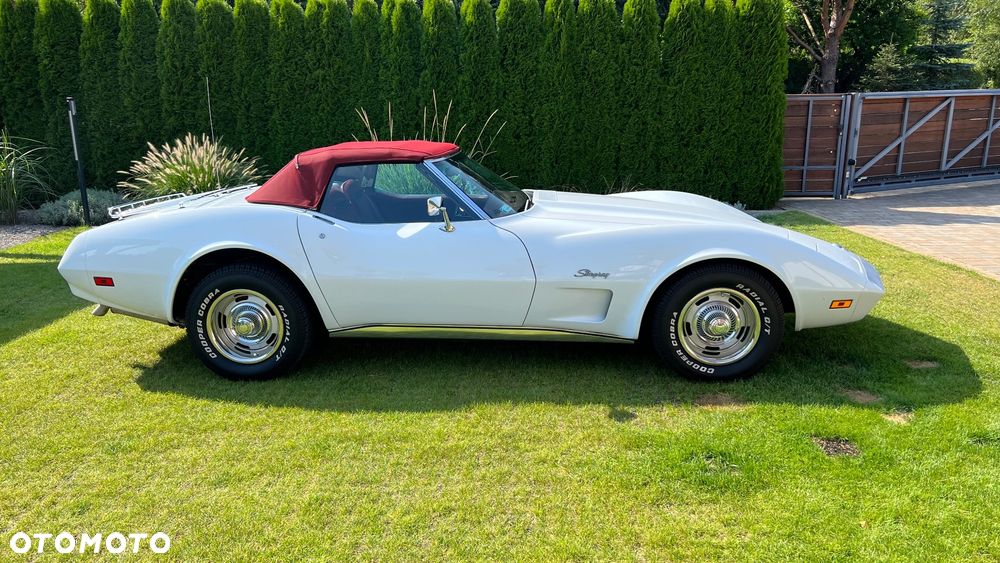 Chevrolet Corvette - 9