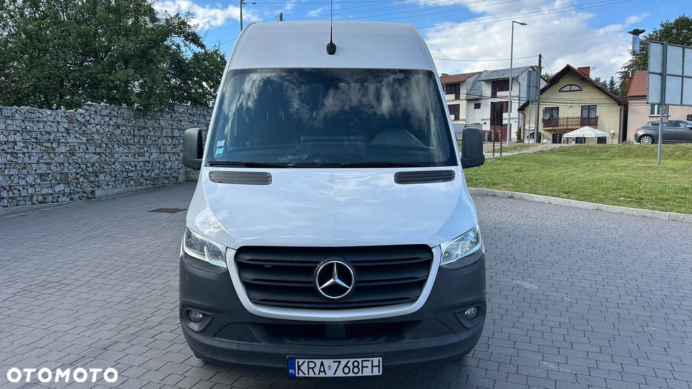 Mercedes-Benz Sprinter - 8