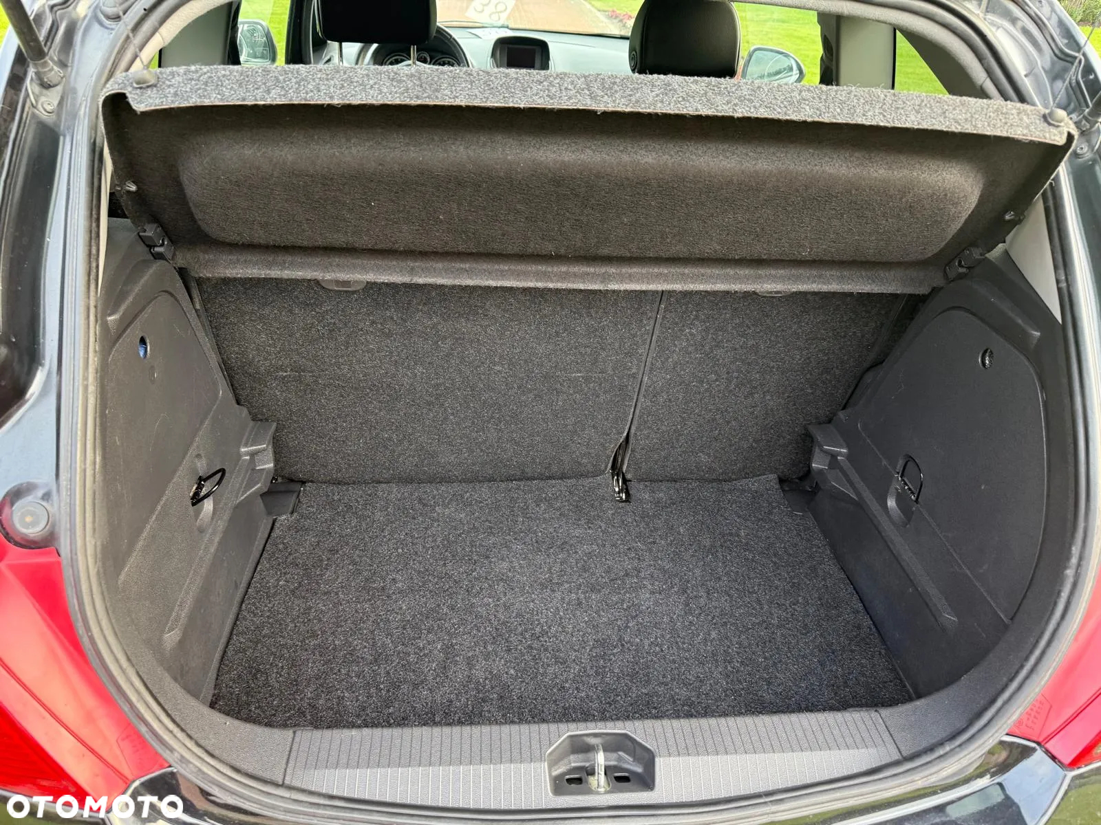 Opel Corsa 1.2 16V Cosmo S&S - 8