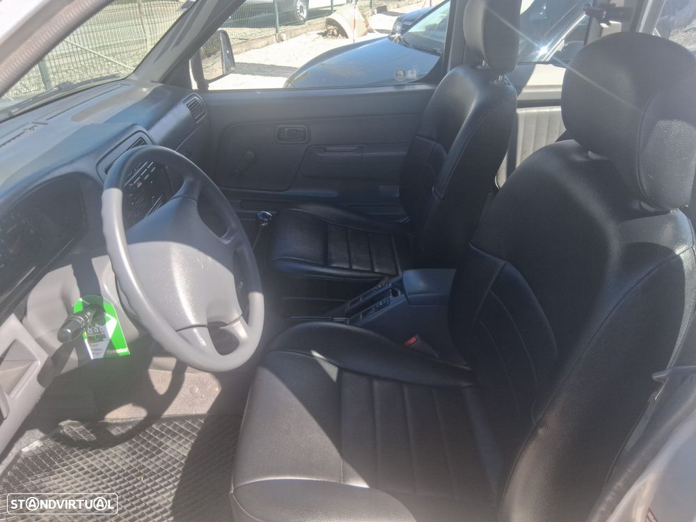 Nissan Navara 4x4 - 18