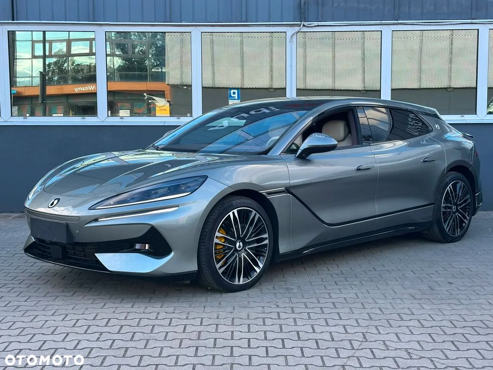 Denza Z9 GT - 1