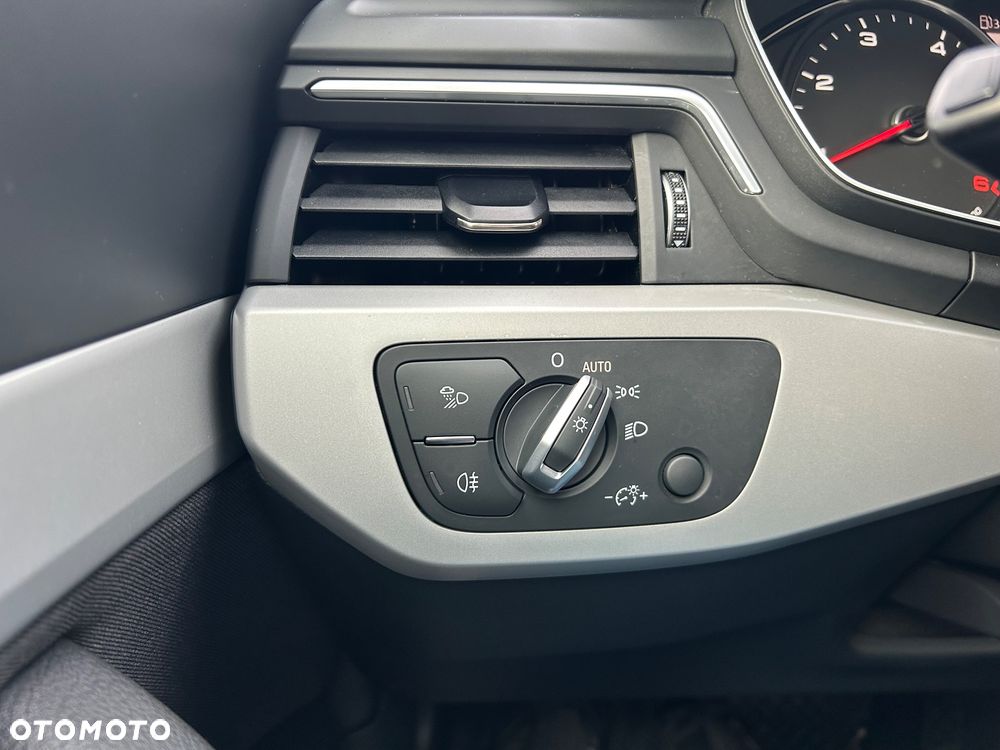 Audi A4 - 16
