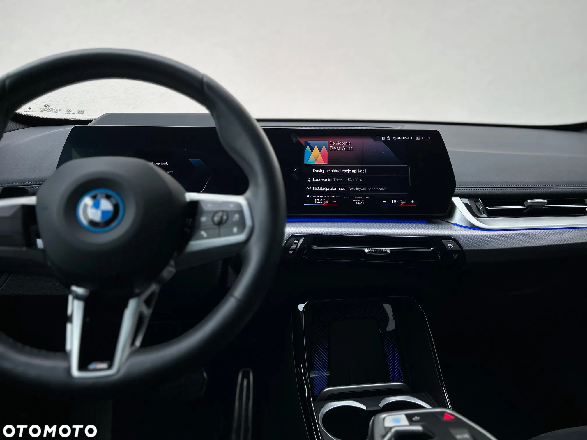BMW iX1 - 14