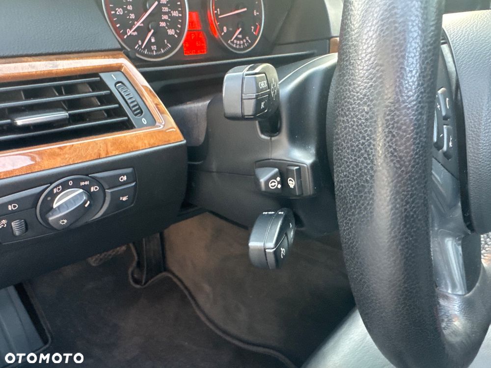 BMW Seria 5 - 27