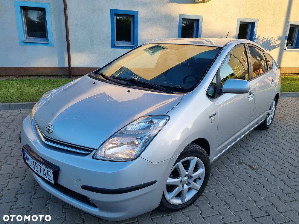 Toyota Prius 1.5 VVT-i Sol - 16