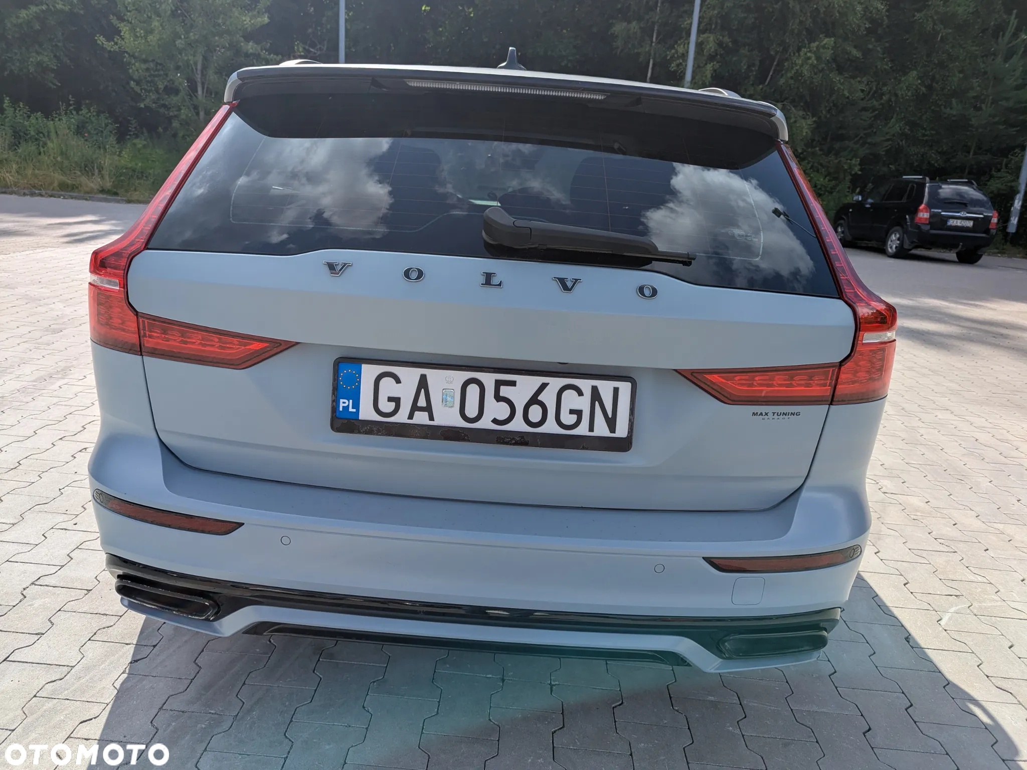 Volvo V60 D3 R-Design - 9