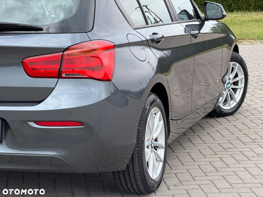 BMW Seria 1 118d - 4