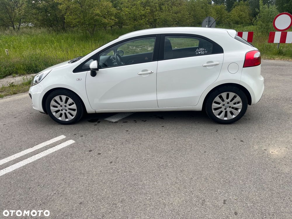 Kia Rio 1.2 Edition 7 - 15