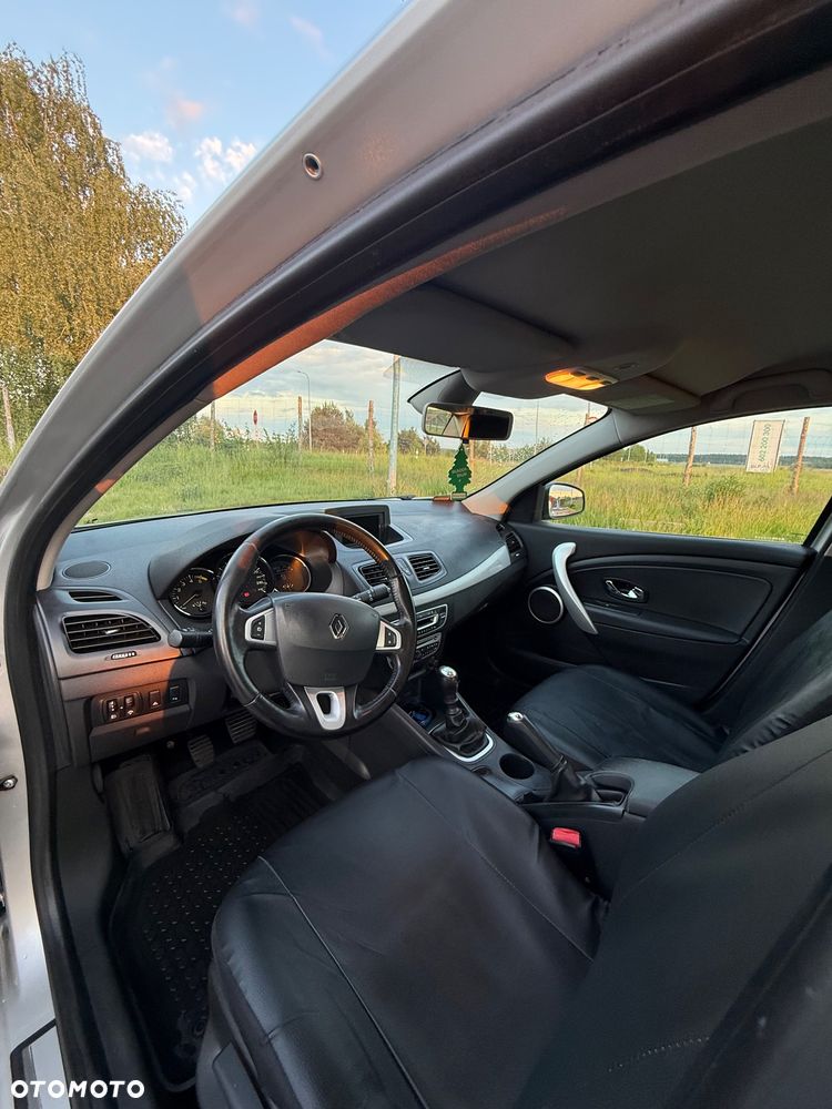 Renault Fluence 1.5 dCi Privilege - 13