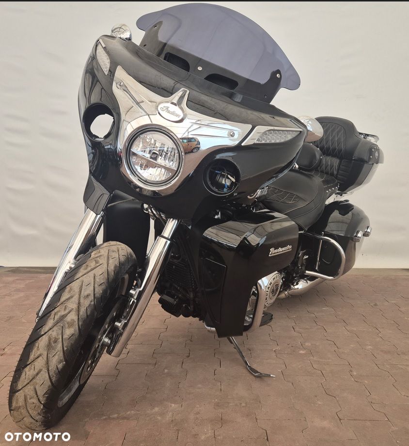 Indian Roadmaster - 32