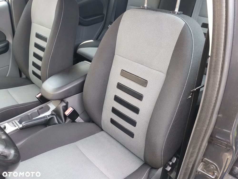 Ford Focus 1.6 Gold X EU5 - 13