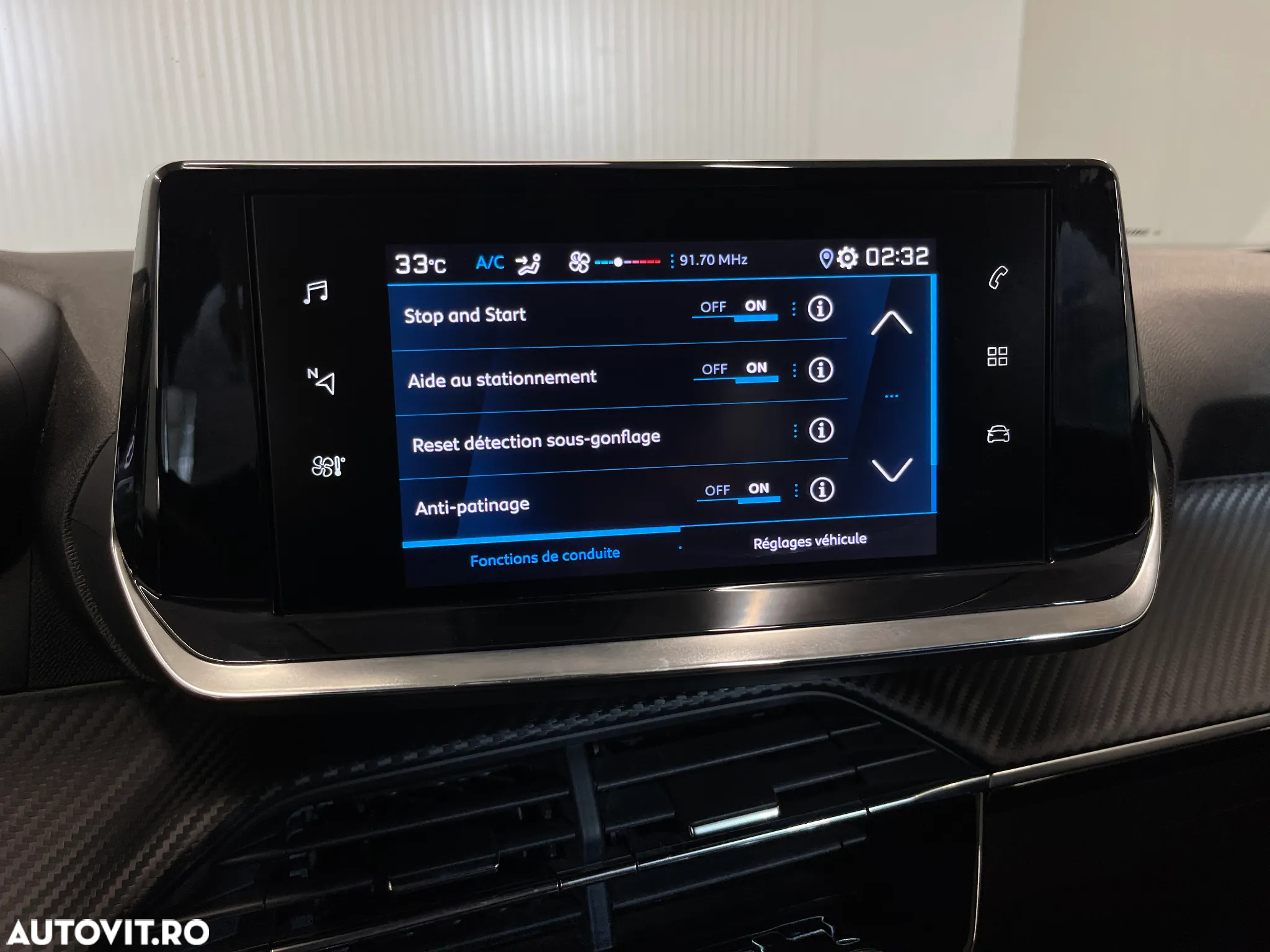 Peugeot 2008 1.5 BlueHDI FAP Active - 18
