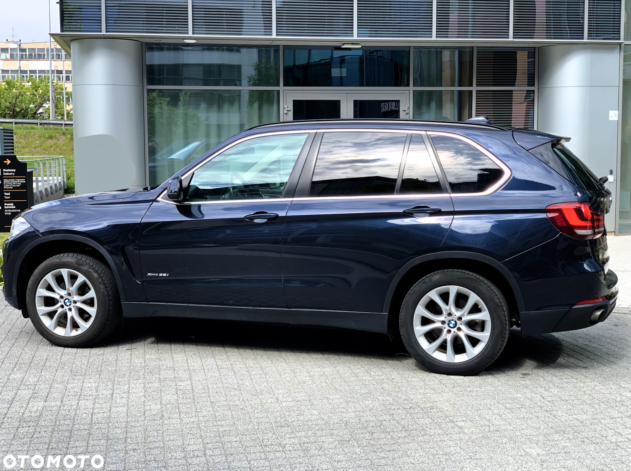 BMW X5 xDrive35i - 7