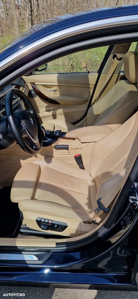 BMW Seria 3 335i Sport-Aut. Luxury Line - 15