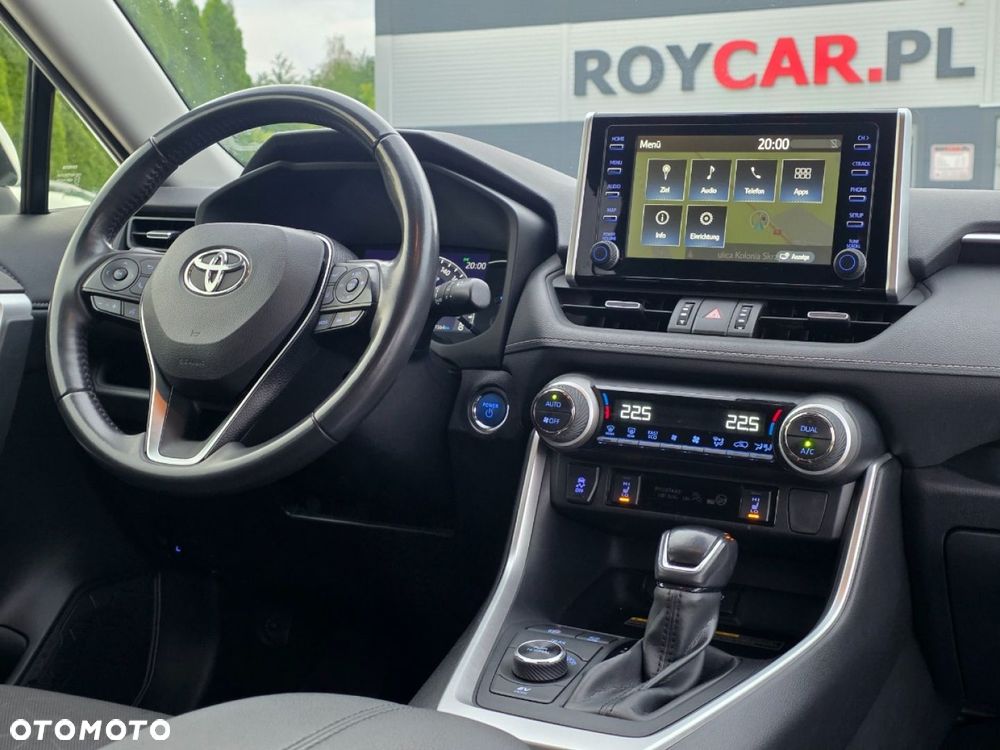 Toyota RAV4 2.5 4x4 Team Deutschland - 11