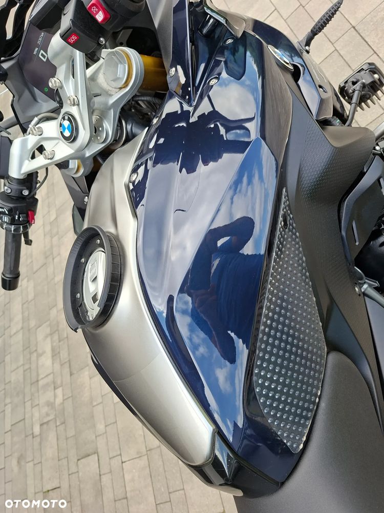 BMW RS - 37