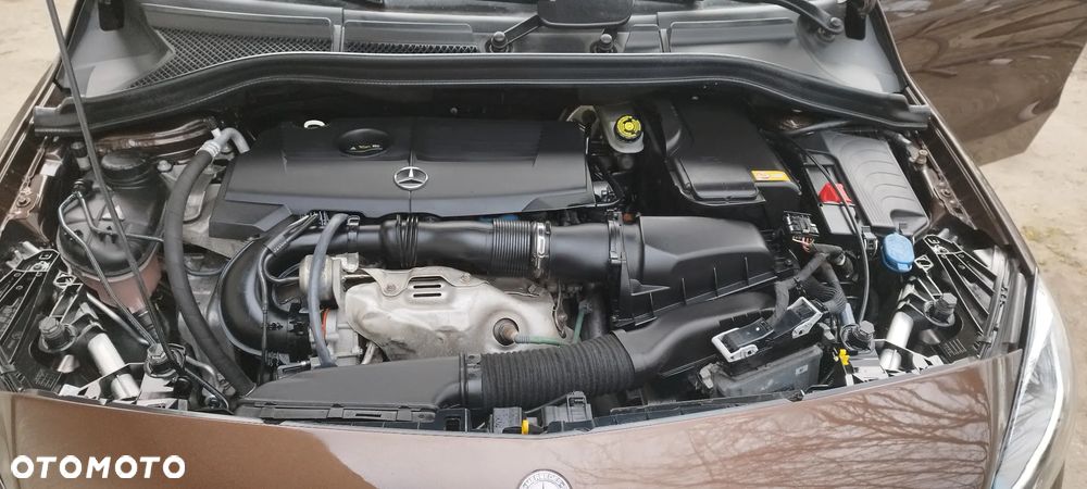 Mercedes-Benz Klasa B 180 (BlueEFFICIENCY) 7G-DCT - 18