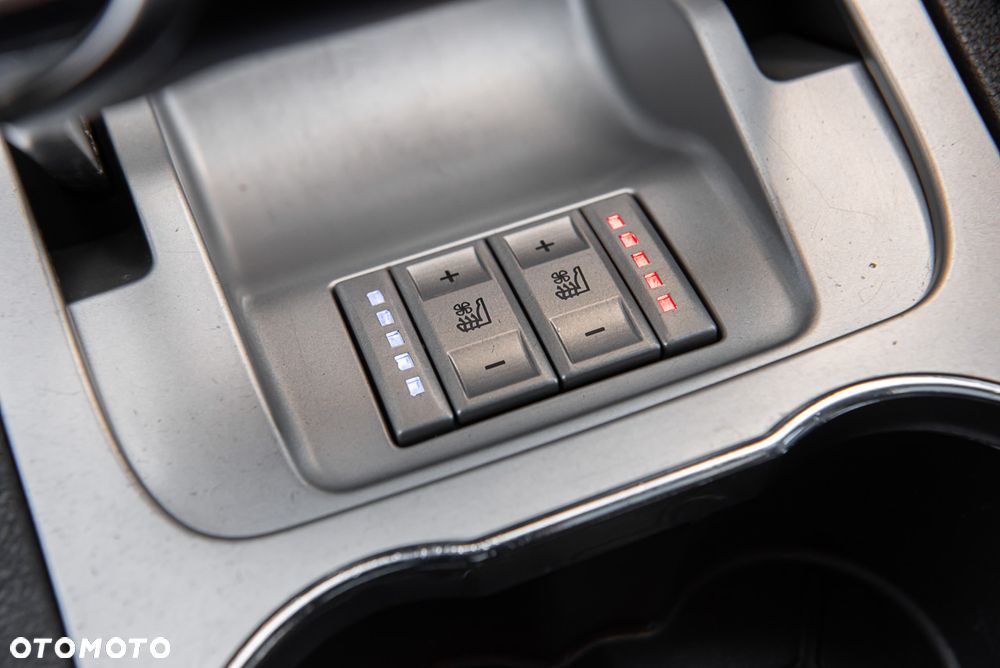 Ford S-Max 2.5 Titanium - 24