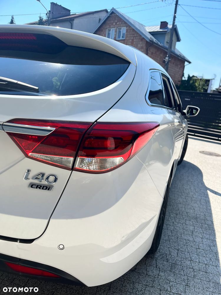 Hyundai i40 Kombi 1.7 CRDi DCT Premium - 16