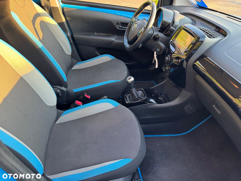 Toyota Aygo x-play Edition-S - 9