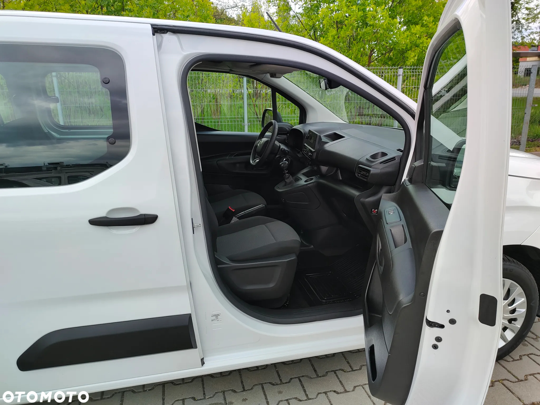 Toyota Proace City Verso 1.5 D-4D Business - 5