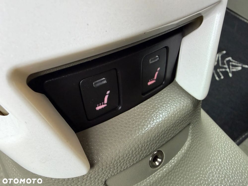 Ford KA 1.2 Titanium - 11