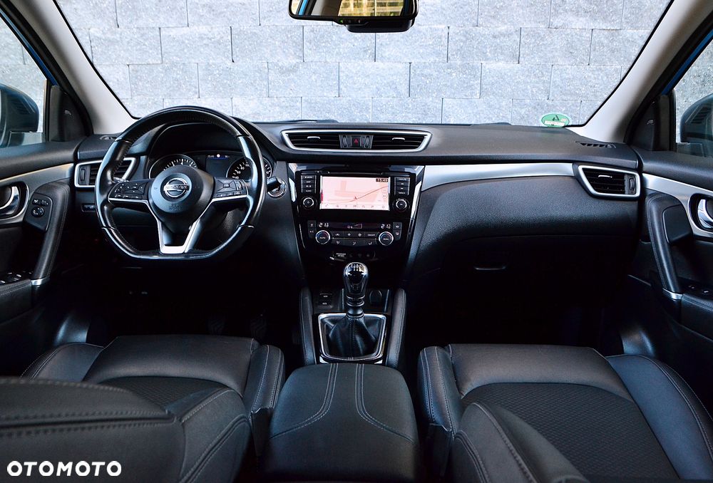 Nissan Qashqai 1.3 DIG-T Tekna - 18