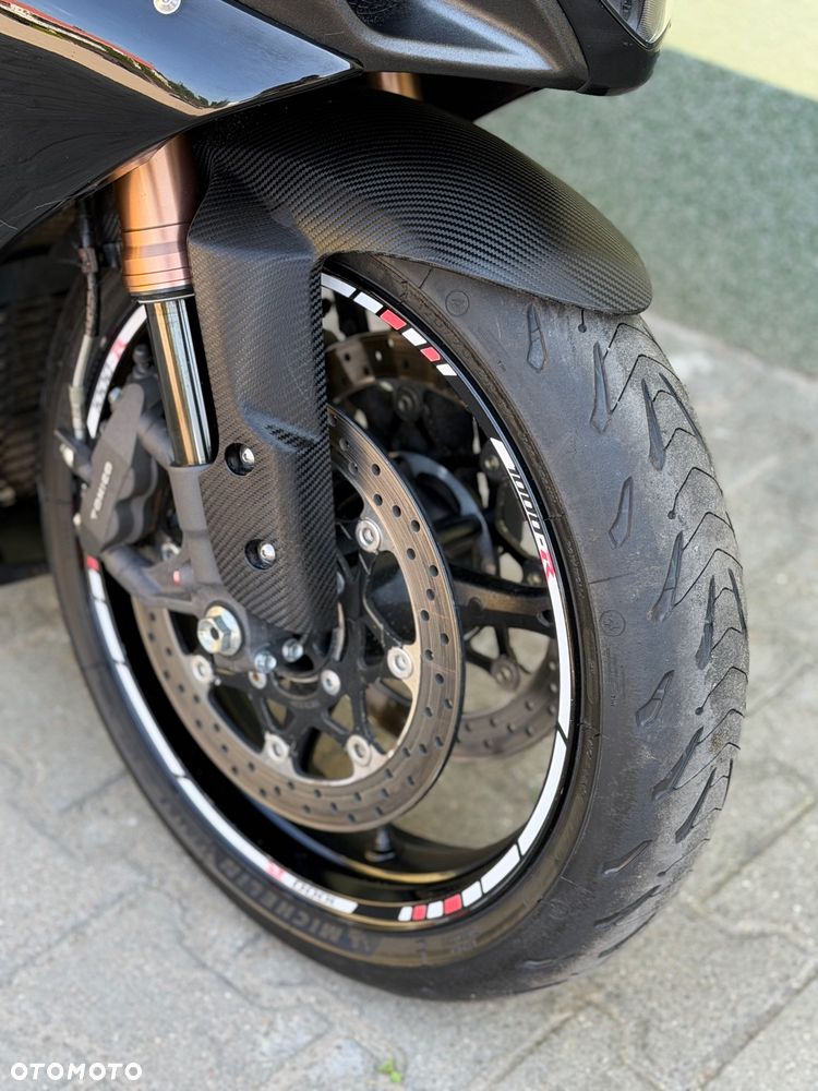 Suzuki GSX-R - 3