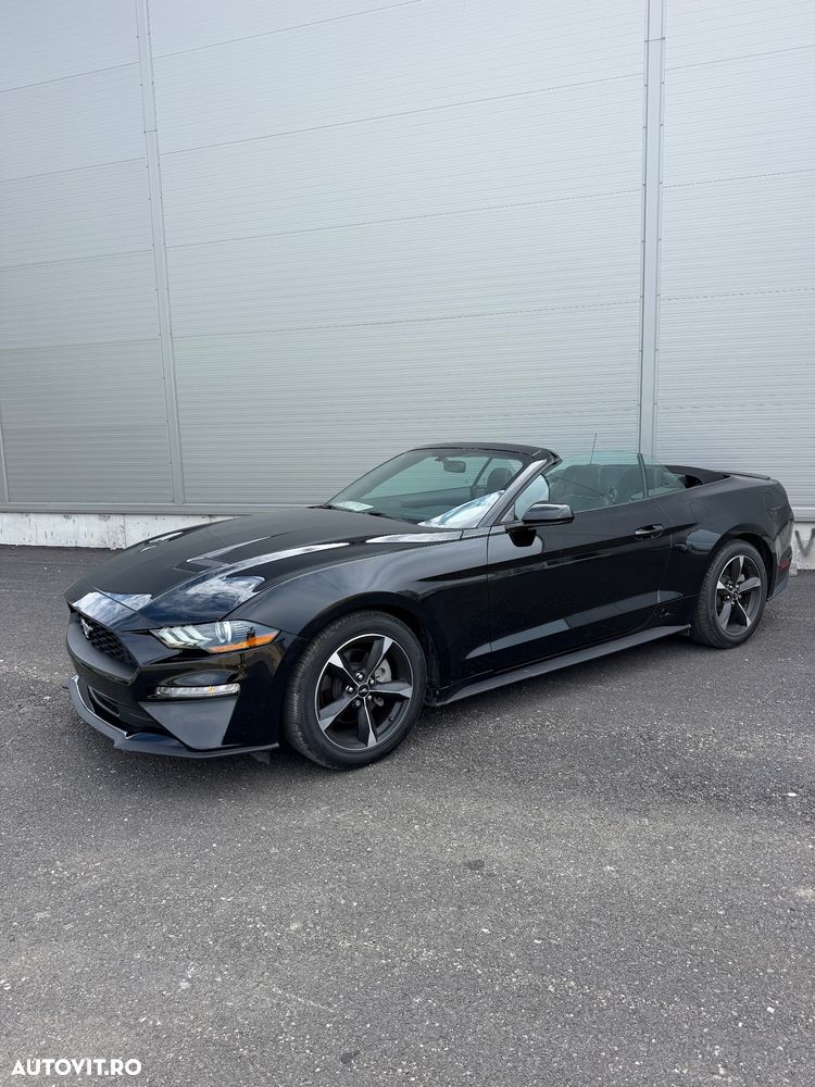 Ford Mustang 2.3 EcoBoost Aut. - 3