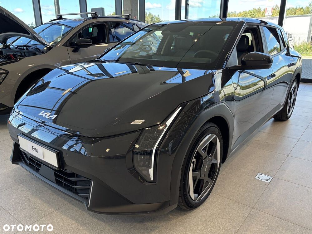 Kia EV4 - 3