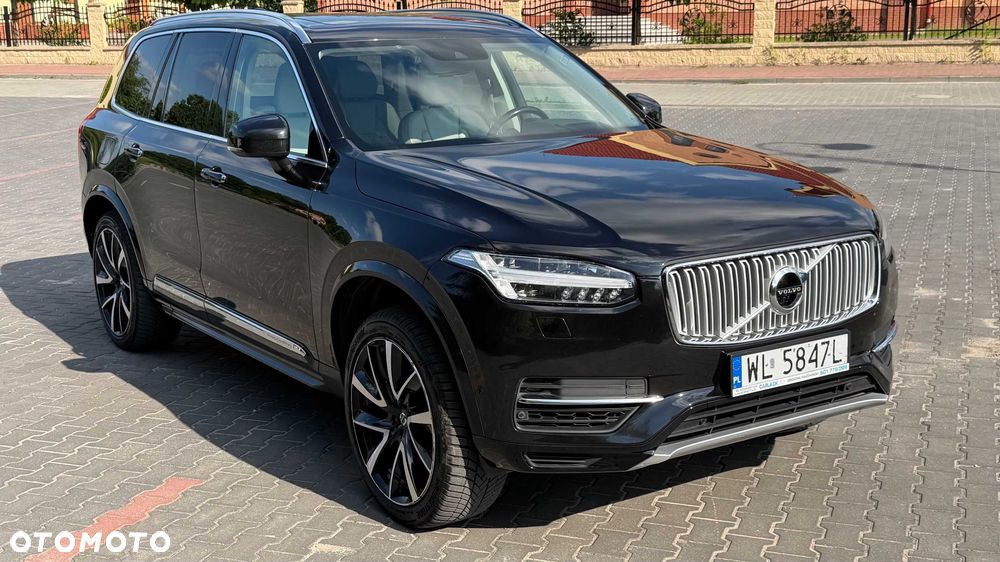 Volvo XC 90 - 1