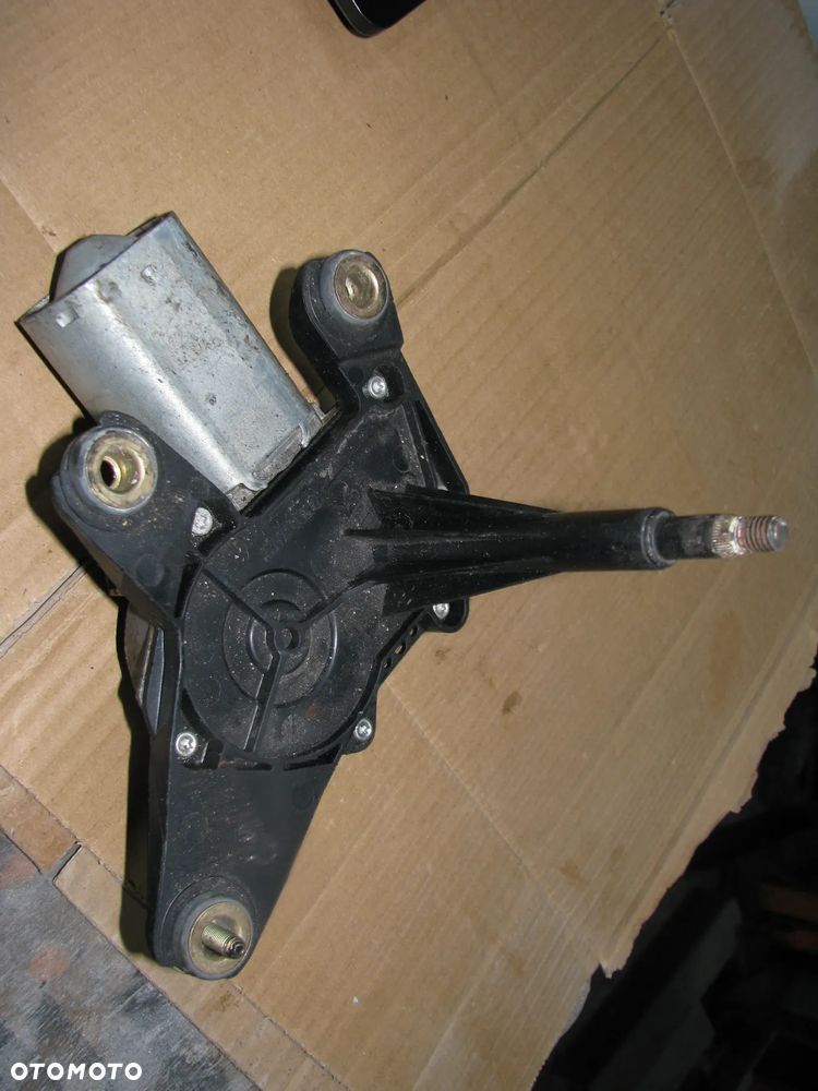 SILNICZEK WYCIERACZKI TYŁ ESPACE IV 8200031083-A - 1