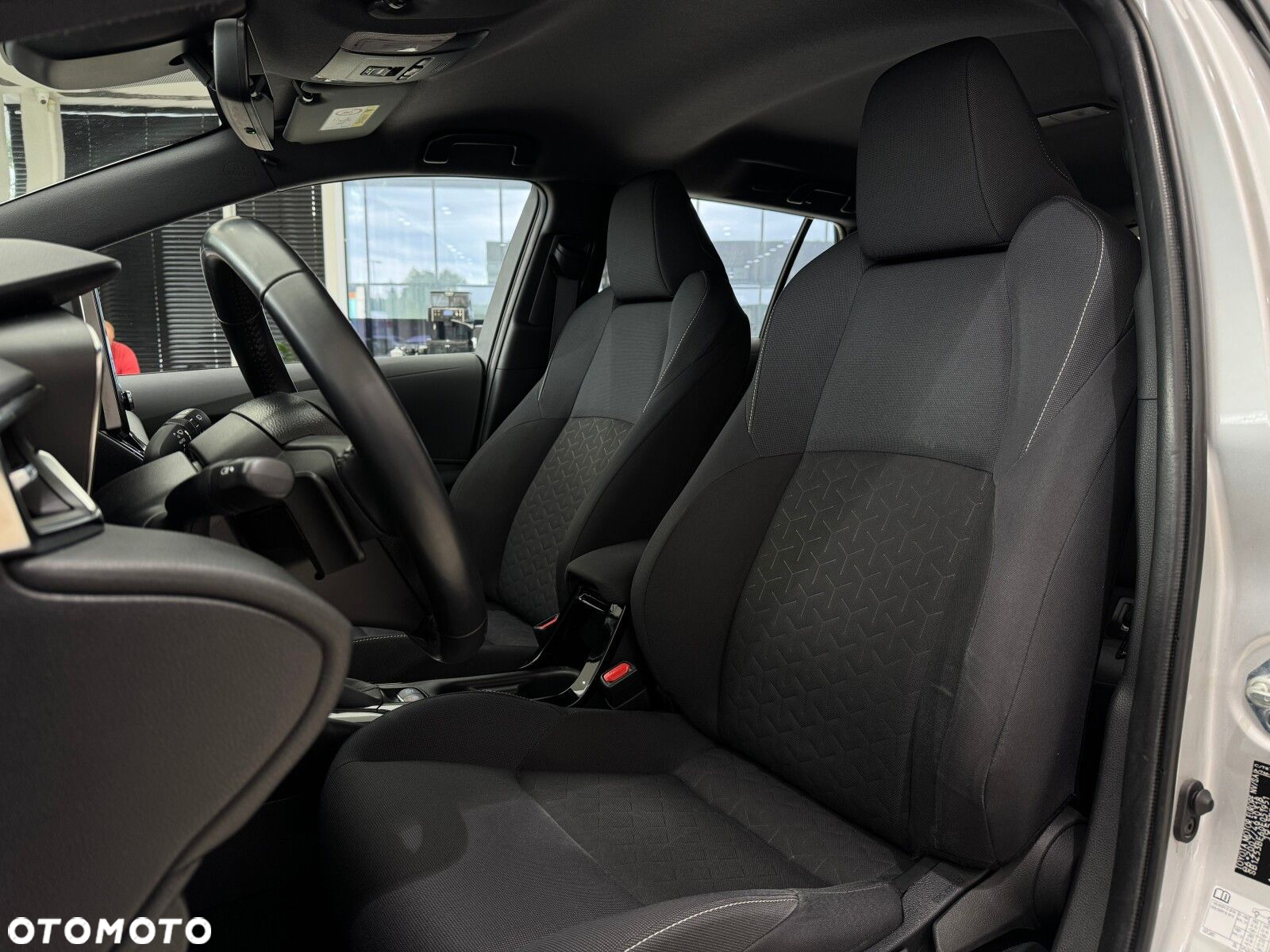 Toyota Corolla - 10
