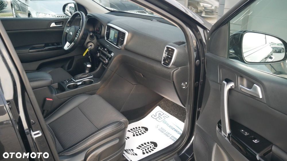 Kia Sportage - 16