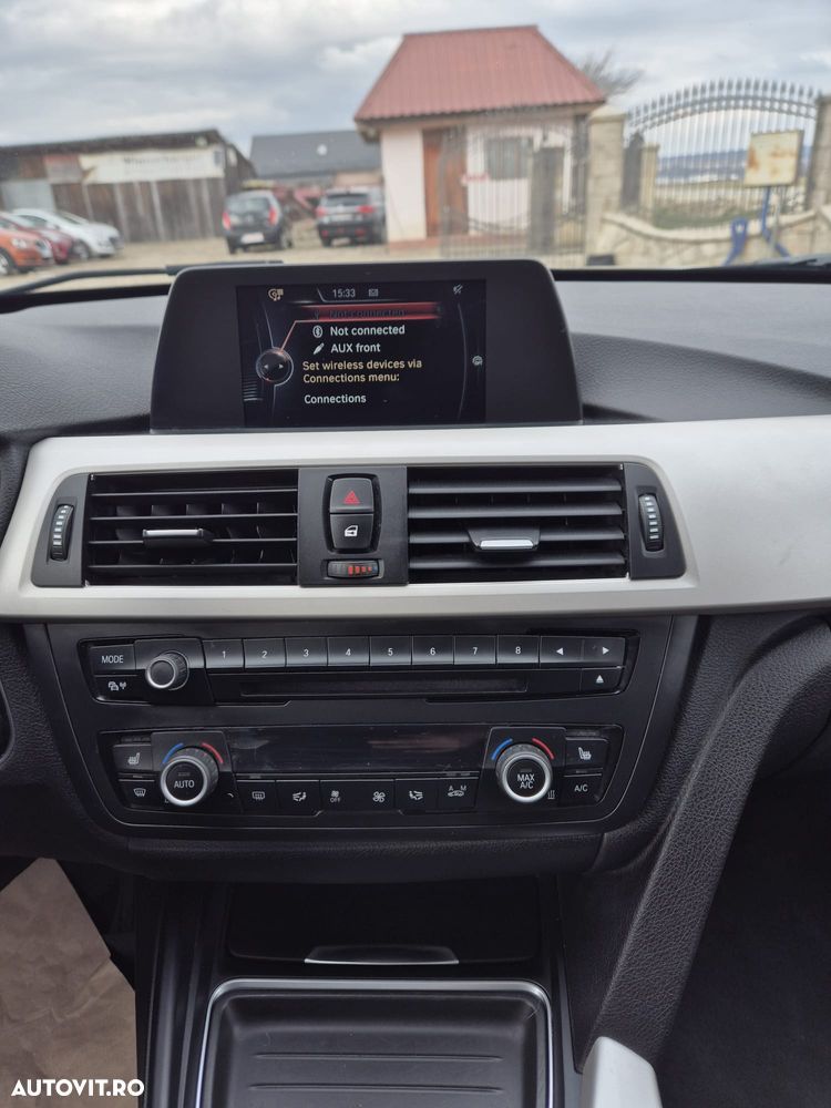 BMW Seria 3 316d Modern Line - 13